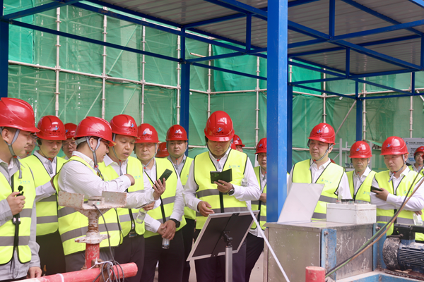 扫码了解先进工器具.png 扫码了解先进工器具.png